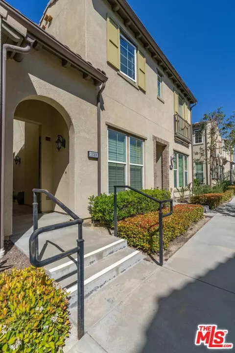 20308 Paseo Los Arcos, Porter Ranch, CA 91326