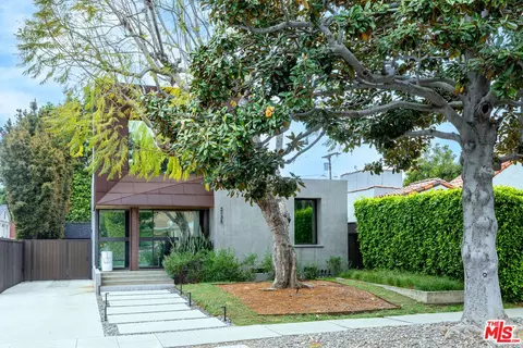 2135 Prosser Ave, Los Angeles, CA 90025