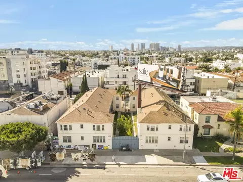 1239 S La Cienega Blvd, Los Angeles, CA 90035