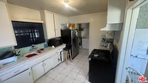 2019 N Kalsman Ave, Compton, CA 90222 photo 3