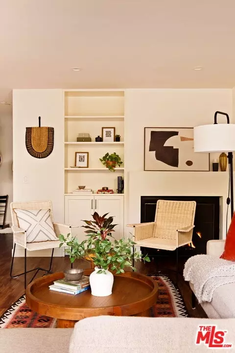 Living - 500 E Del Mar Blvd #32, Pasadena, CA 91101 photo 3 of 3
