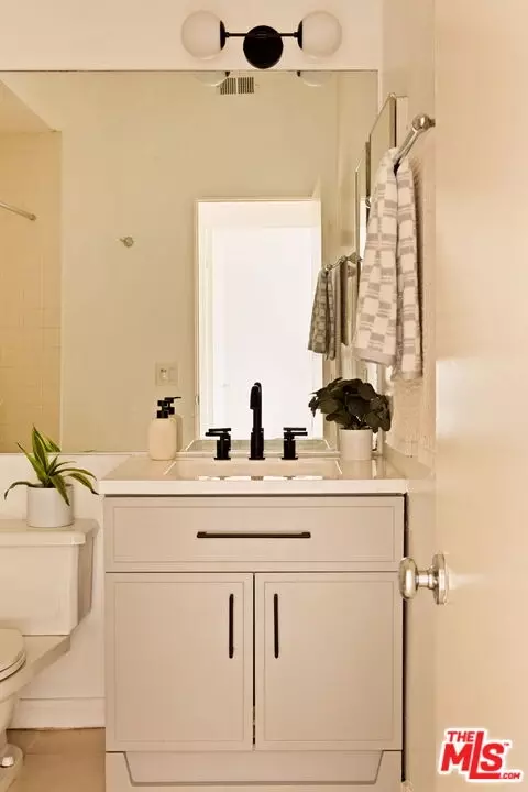 Bath - 500 E Del Mar Blvd #32, Pasadena, CA 91101 photo 5 of 5