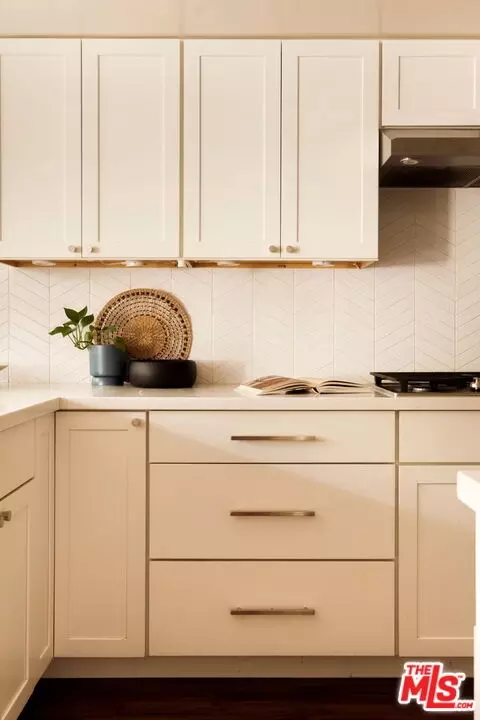 Kitchen - 500 E Del Mar Blvd #32, Pasadena, CA 91101 photo 4 of 5