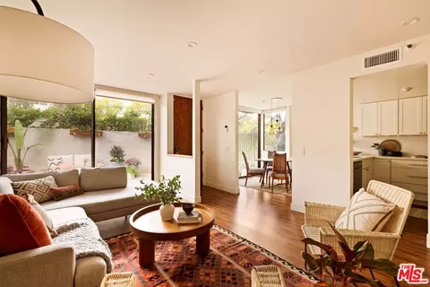 500 E Del Mar Blvd #32, Pasadena, CA 91101