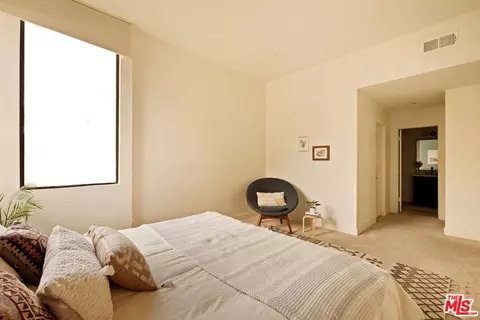 Bedroom - 500 E Del Mar Blvd #32, Pasadena, CA 91101 photo 3 of 7