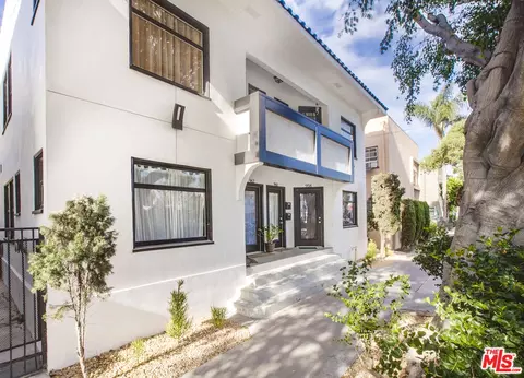 958 E 2nd St, Long Beach, CA 90802 photo 3