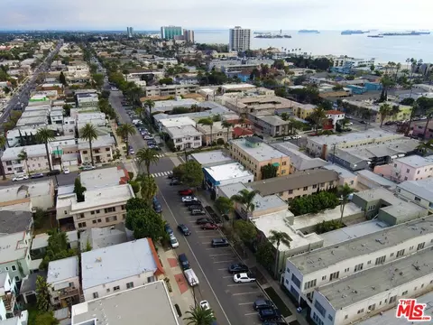 958 E 2nd St, Long Beach, CA 90802 photo 4