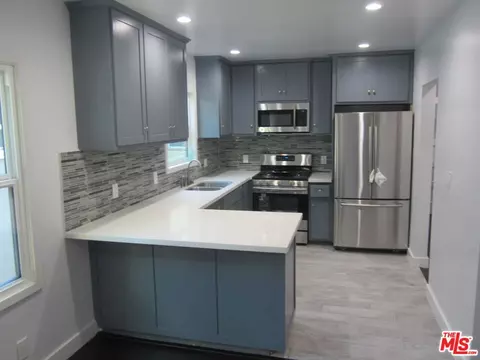 958 E 2nd St, Long Beach, CA 90802 photo 7
