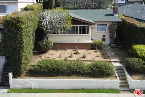 1923 11th St, Santa Monica, CA 90404
