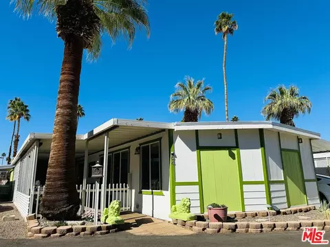 54 Santa Maria, Palm Springs, CA 92264