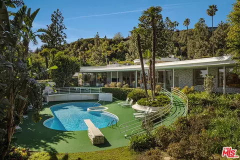 409 Drury Ln, Beverly Hills, CA 90210