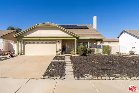 20149 Fallen Leaf Dr, Perris, CA 92570