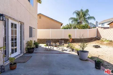 Exterior - 20149 Fallen Leaf Dr, Perris, CA 92570 photo 4 of 9
