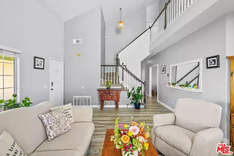 Entry Way - 20149 Fallen Leaf Dr, Perris, CA 92570 photo 1 of 6