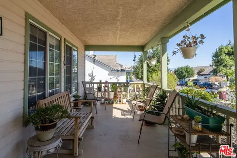 Exterior - 20149 Fallen Leaf Dr, Perris, CA 92570 photo 3 of 9
