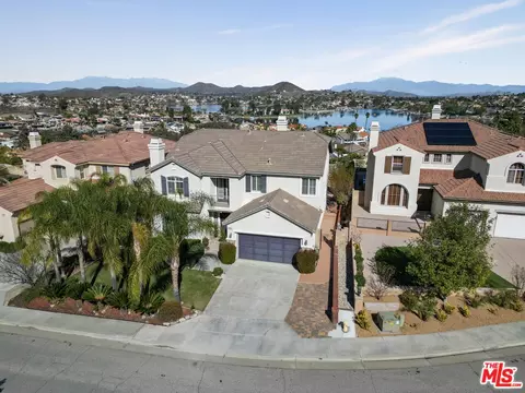 19 Via Del Macci Ct, Lake Elsinore, CA 92532