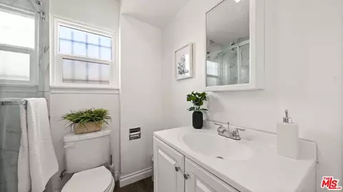 2044 E Stockwell St, Compton, CA 90222 photo 17