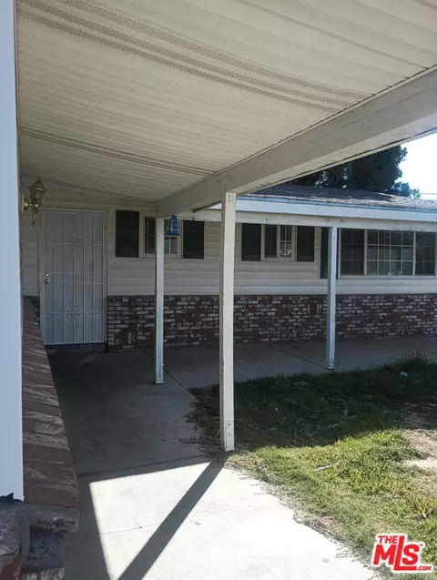 Exterior - 43736 Higbee Ave, Lancaster, CA 93534 photo 1 of 2
