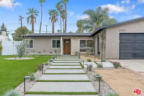 22832 Cantlay St, West Hills, CA 91307