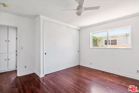 7421 Hatillo Ave, Winnetka, CA 91306 photo 16