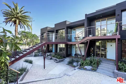 2811 Waverly Dr, Los Angeles, CA 90039
