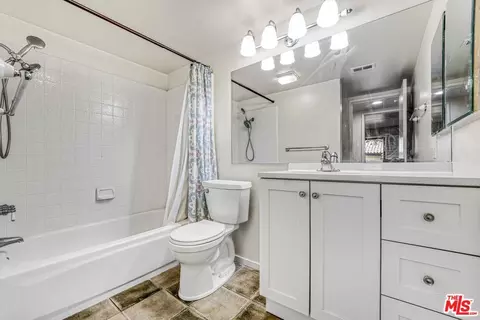 2053 Majorca Dr, Oxnard, CA 93035 photo 7