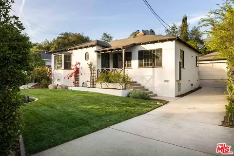 3765 Honolulu Ave, La Crescenta, CA 91214