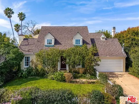 333 Oceano Dr, Los Angeles, CA 90049