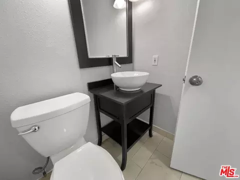 2258 Oakdale Ave, Simi Valley, CA 93063 photo 13