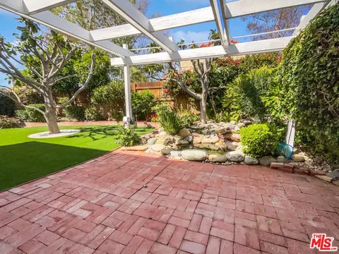 2258 Oakdale Ave, Simi Valley, CA 93063 photo 15