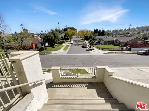 2829 Maple Ave, Fullerton, CA 92835 photo 11