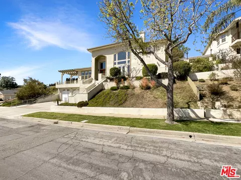 2829 Maple Ave, Fullerton, CA 92835 photo 10