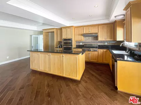 2829 Maple Ave, Fullerton, CA 92835 photo 6
