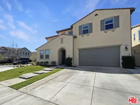 28755 Moonlight Ln, Santa Clarita, CA 91350