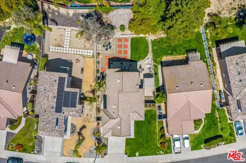 View/Area - 31718 Corte Cardenas, Temecula, CA 92592 photo 4 of 12