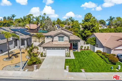 View/Area - 31718 Corte Cardenas, Temecula, CA 92592 photo 2 of 12