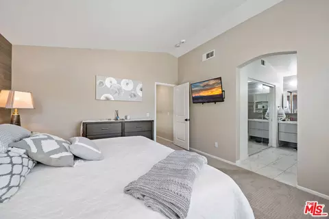 Bedroom - 31718 Corte Cardenas, Temecula, CA 92592 photo 2 of 6