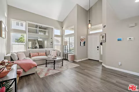 Entry Way - 31718 Corte Cardenas, Temecula, CA 92592 photo 1 of 4