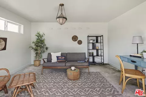 10536 Pinewood Ave, Tujunga, CA 91042 photo 26