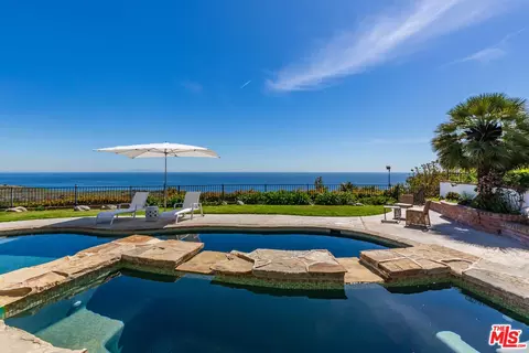 24630 Blue Dane Ln, Malibu, CA 90265 photo 1