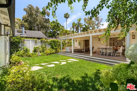 741 Milwood Ave, Venice, CA 90291