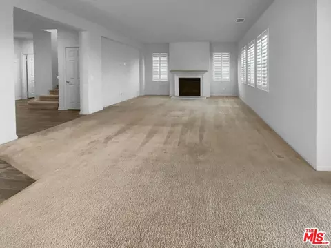 369 White Bark Ln, Simi Valley, CA 93065 photo 14
