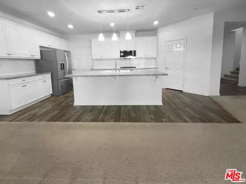 369 White Bark Ln, Simi Valley, CA 93065 photo 6