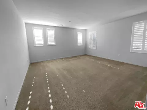 369 White Bark Ln, Simi Valley, CA 93065 photo 13