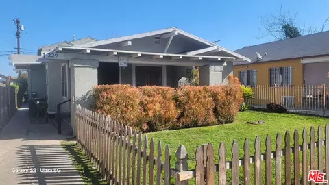 229 E 85th St, Los Angeles, CA 90003