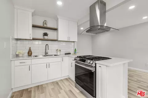 Kitchen - 2114 E Oris St, Compton, CA 90222 photo 2 of 2