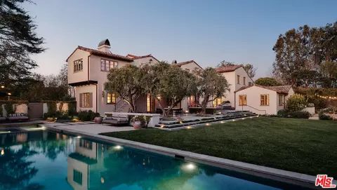 14924 Camarosa Dr, Pacific Palisades, CA 90272