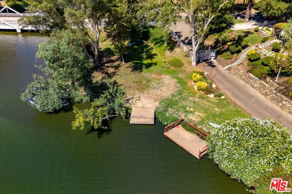  2344 Laguna Circle Dr, Agoura, CA 91301 photo 28