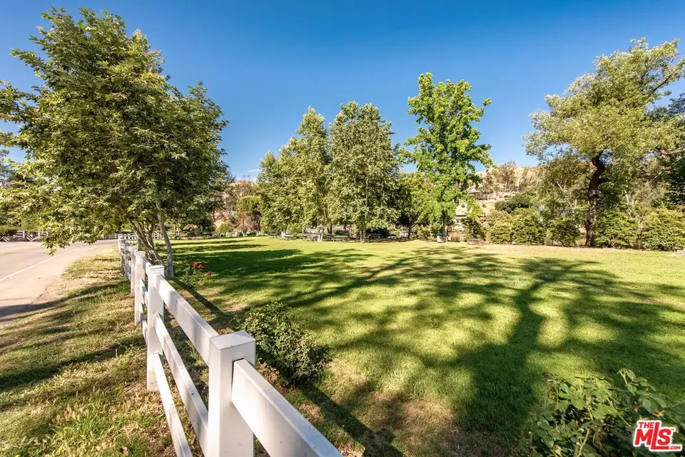  2344 Laguna Circle Dr, Agoura, CA 91301 photo 47