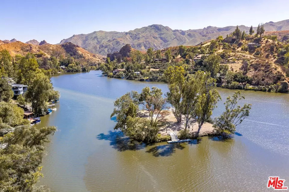  2344 Laguna Circle Dr, Agoura, CA 91301 photo 30
